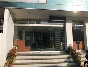 Hotel Amber Lucknow Bagian luar foto